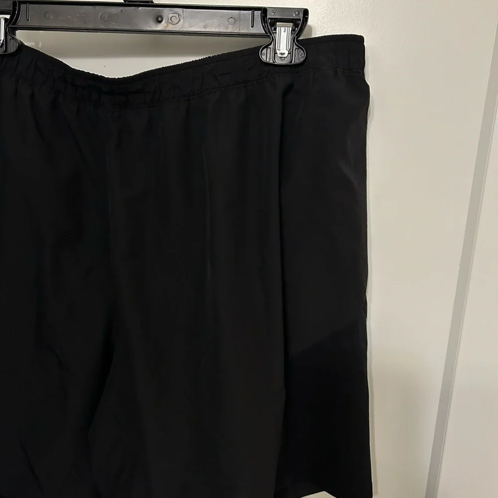 The North Face Shorts in Black XXL